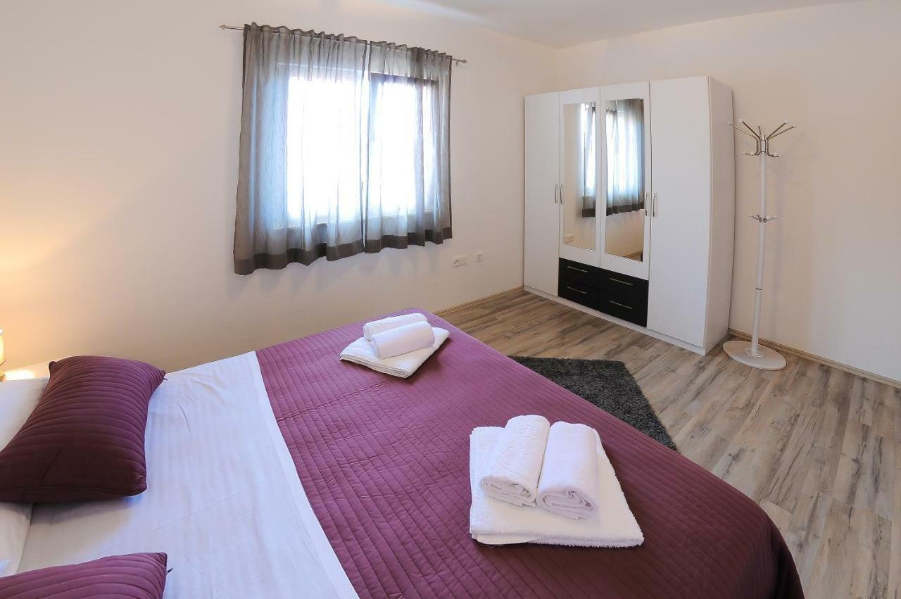 Apartment Petar Kaštela Eksteriør billede